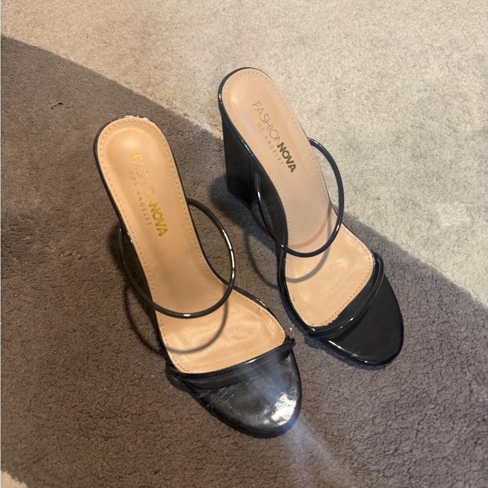 Fashion Nova Black Double-Strap Slide Heels - Picture 2 of 4